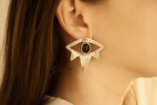 Earring eye statement silver black onyx stone