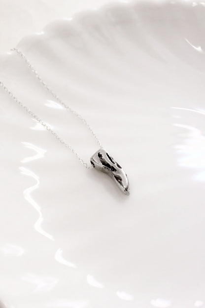 Cyno Point Necklace Silver