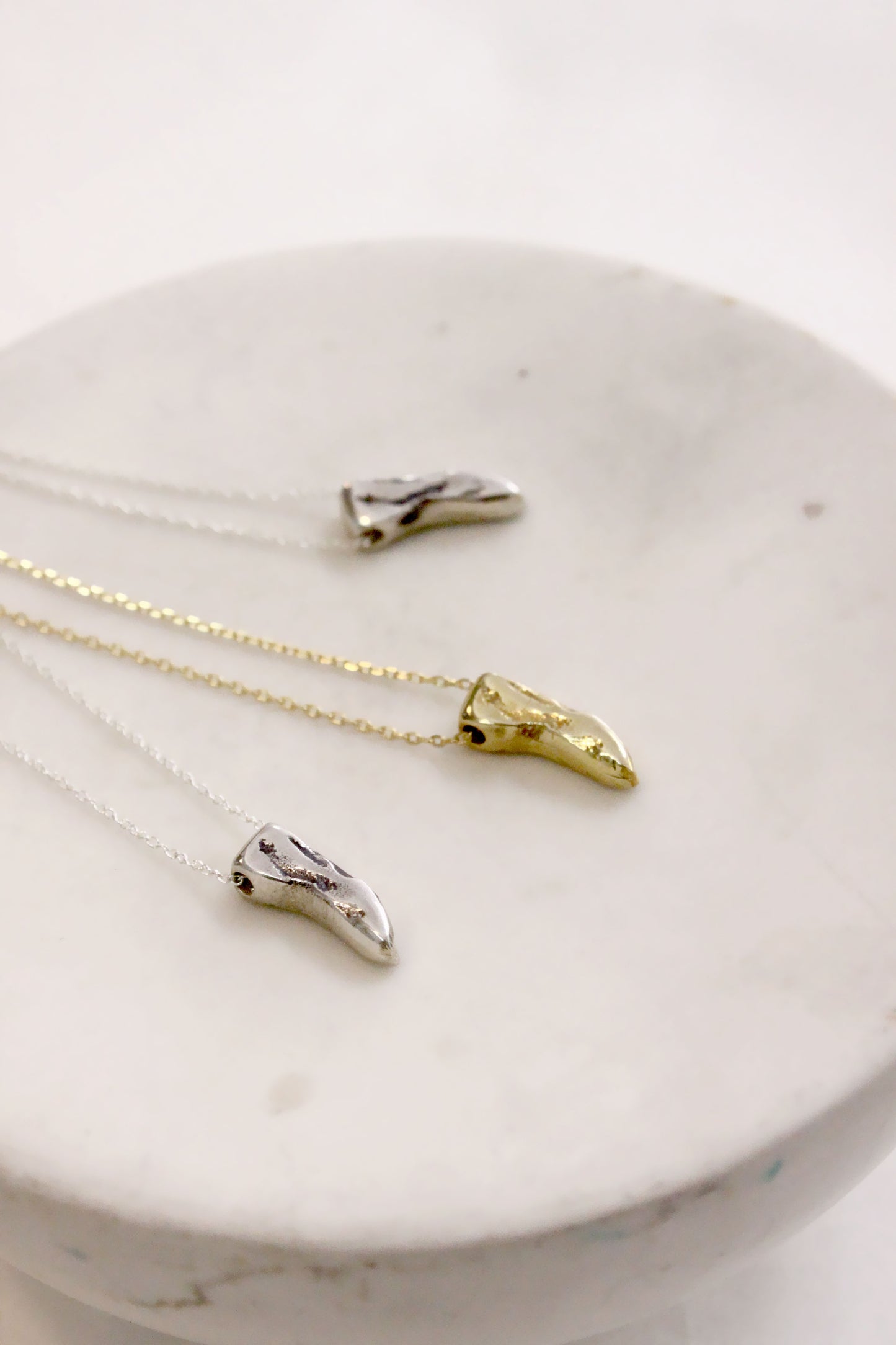 Cyno Point Necklace Silver