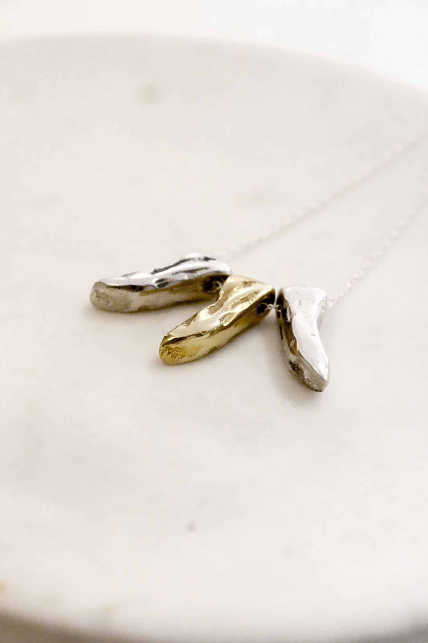 Cyno Point Necklace Silver