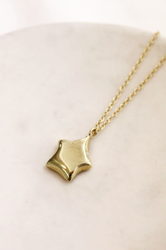 Star Necklace Gold