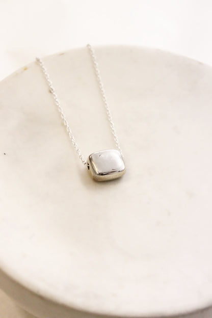 Hadra Necklace Silver