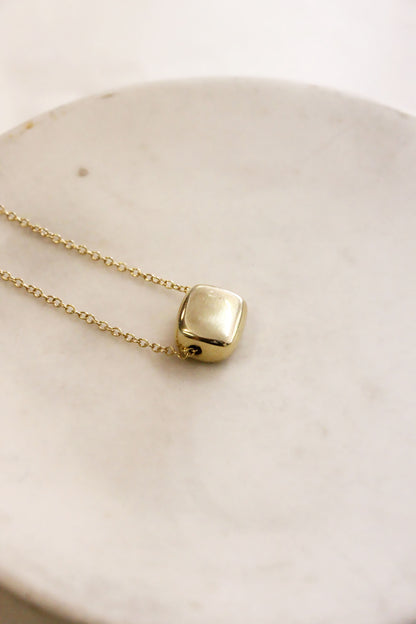Hadra Necklace Gold