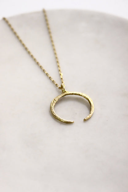 Kera Necklace Gold