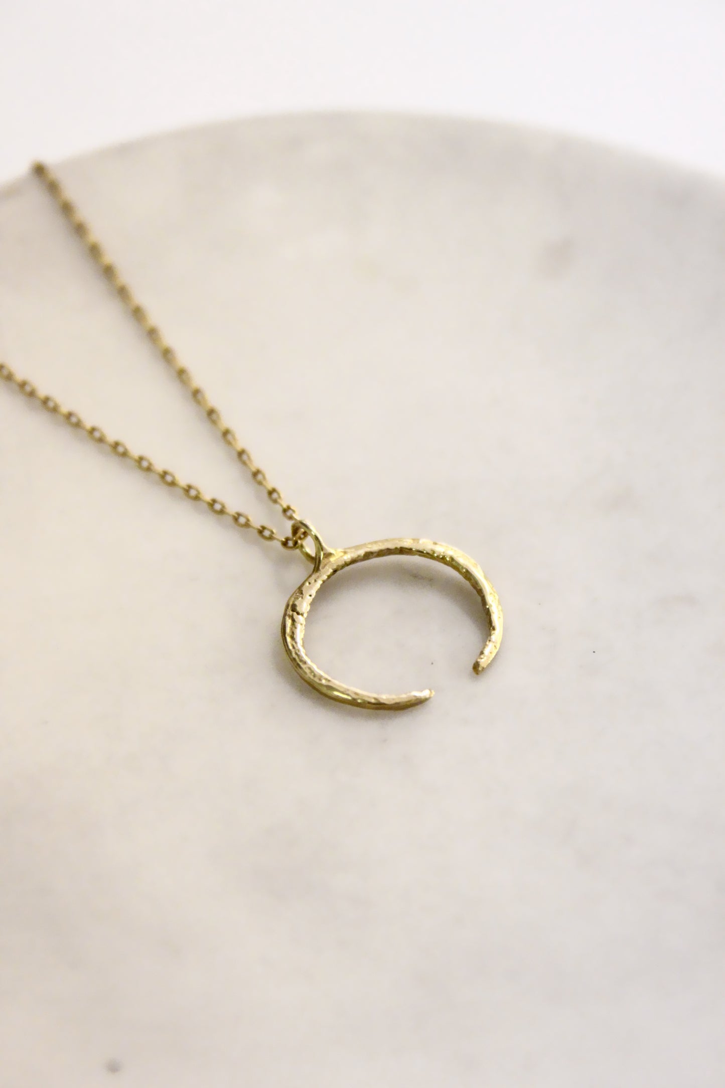 Kera Necklace Gold