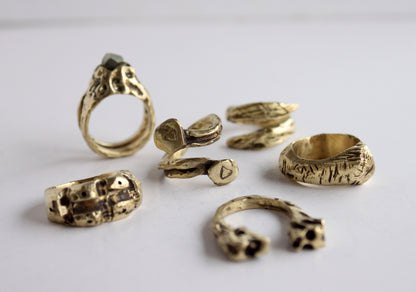 Agnesi Ring Gold