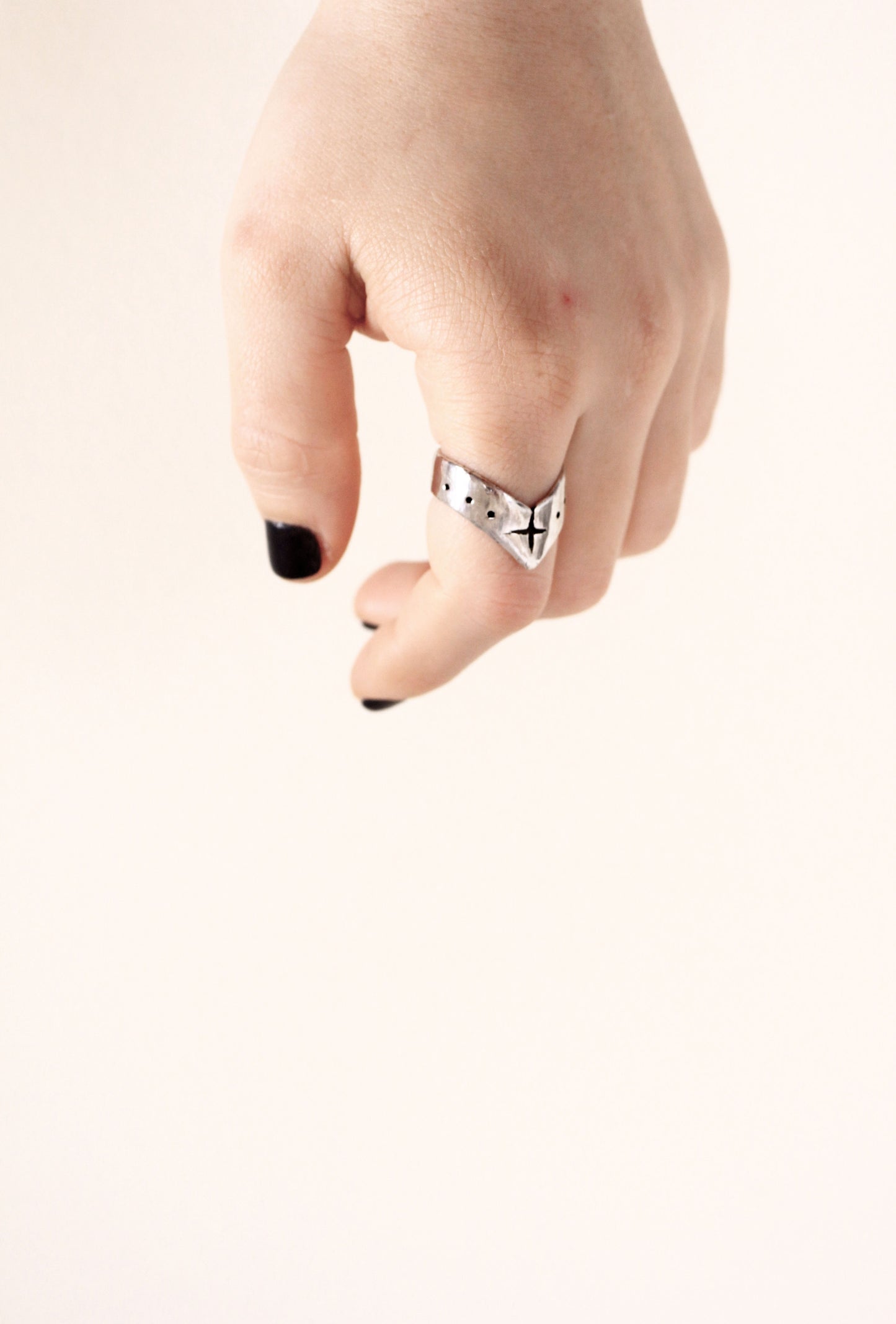 V Ring Silver