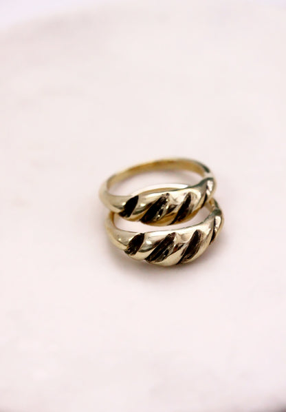 Rois Ring Gold