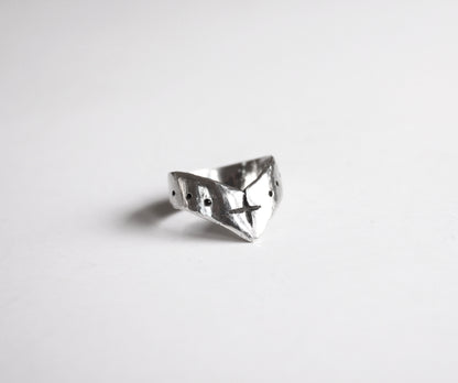 V Ring Silver