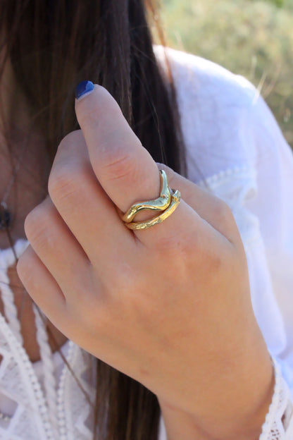 wavy molten gold ring 