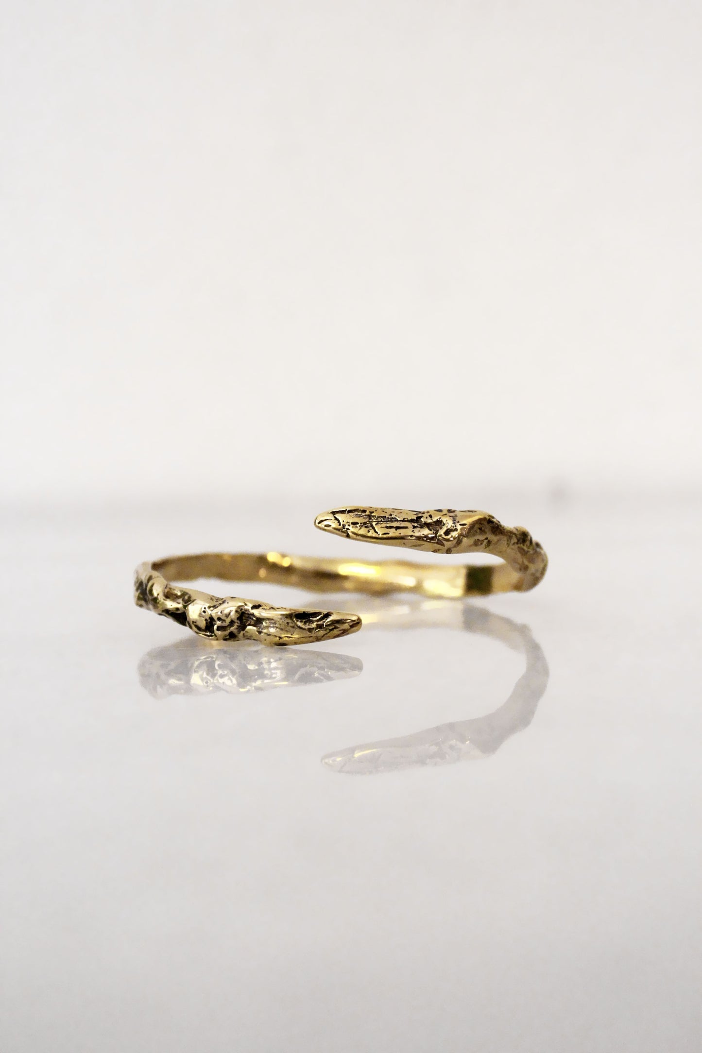 Sara Bracelet Gold