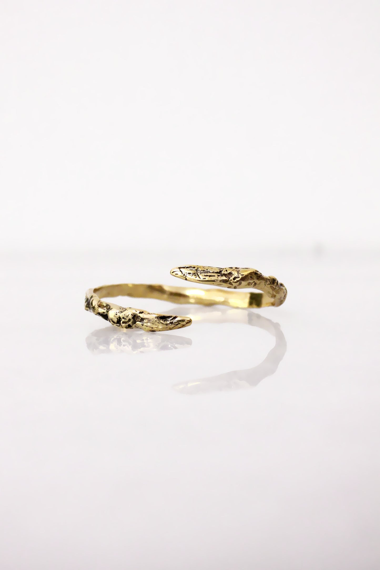 Sara Bracelet Gold
