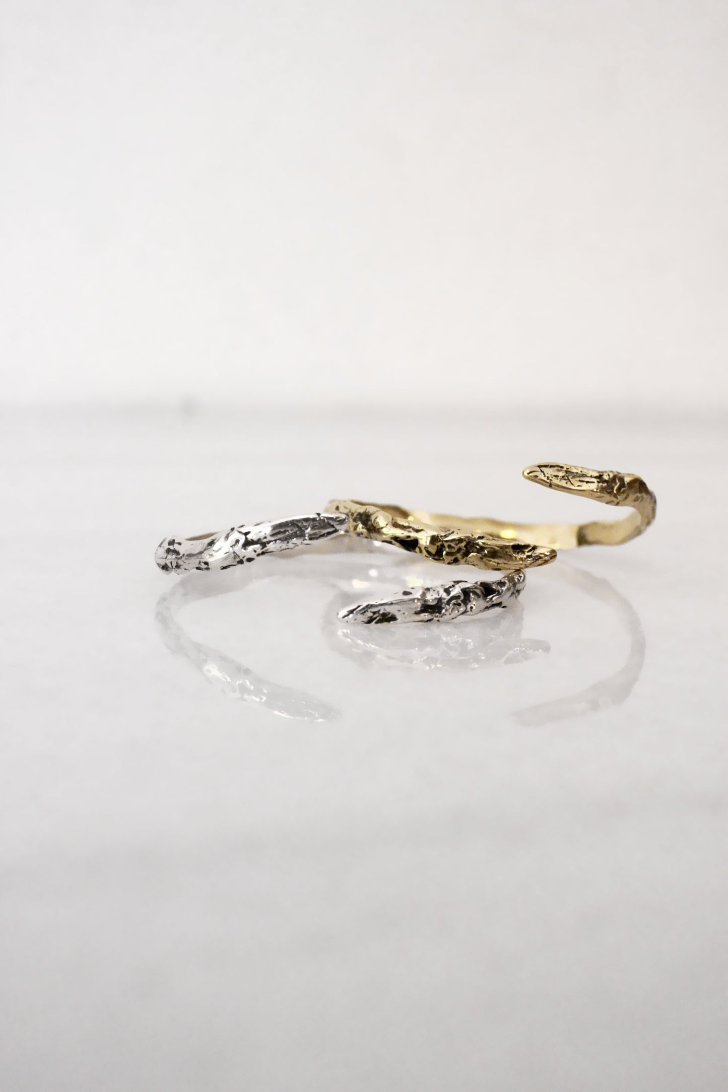 Sara Bracelet Gold