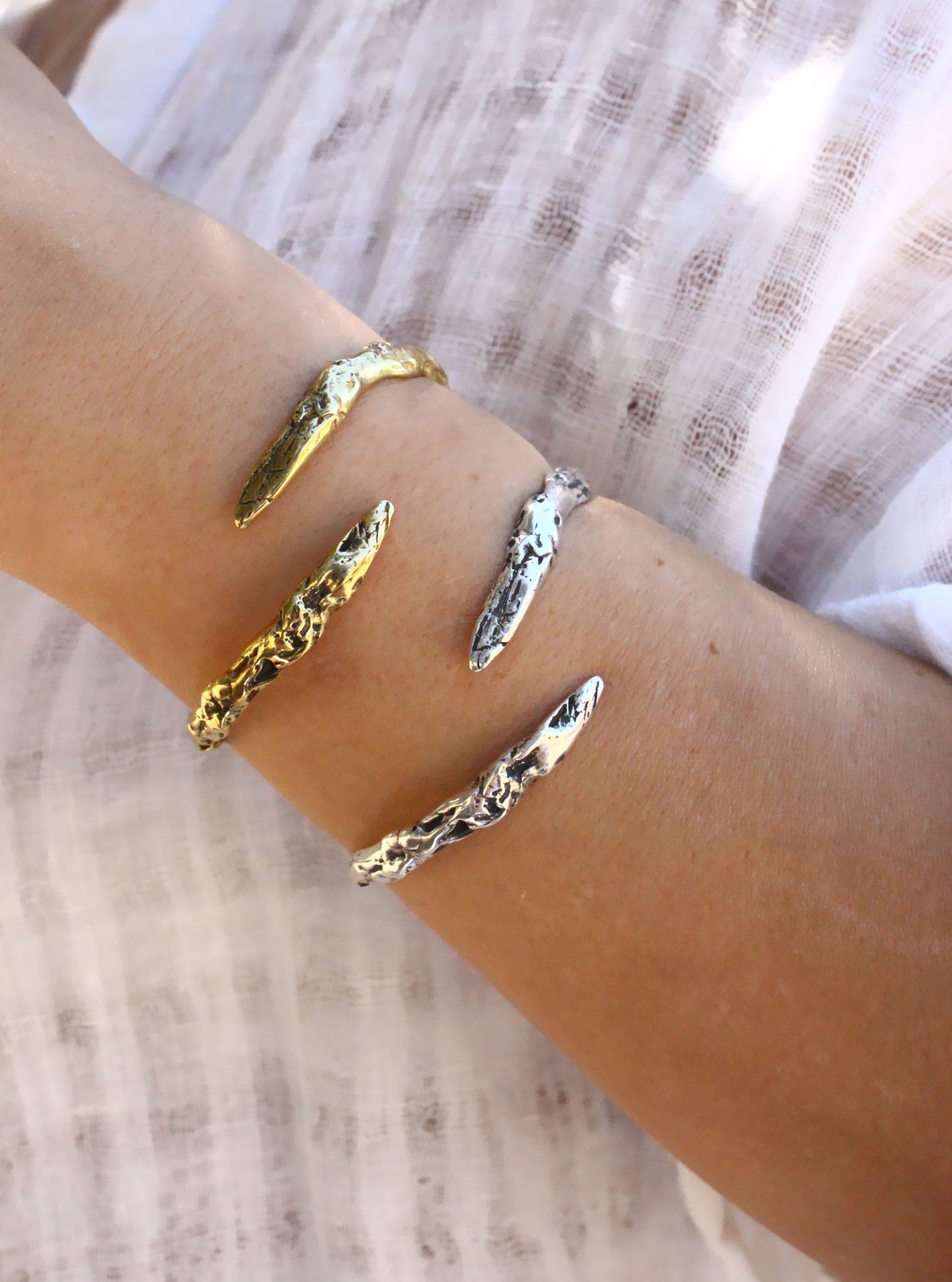 Sara Bracelet Gold