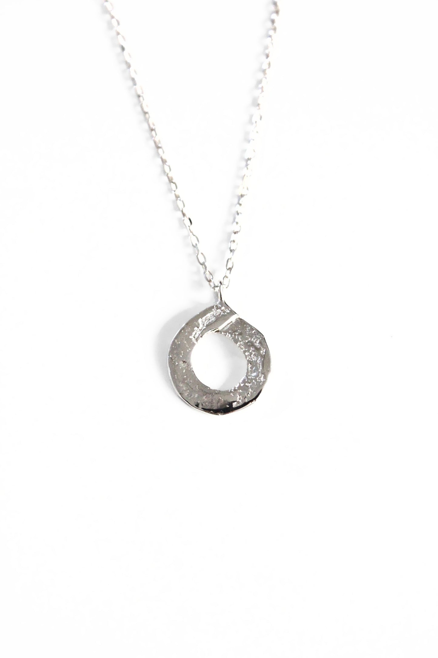Cle Necklace Silver