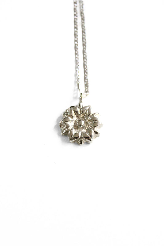 Posy Necklace Silver