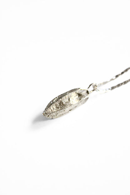 Pot Necklace Silver