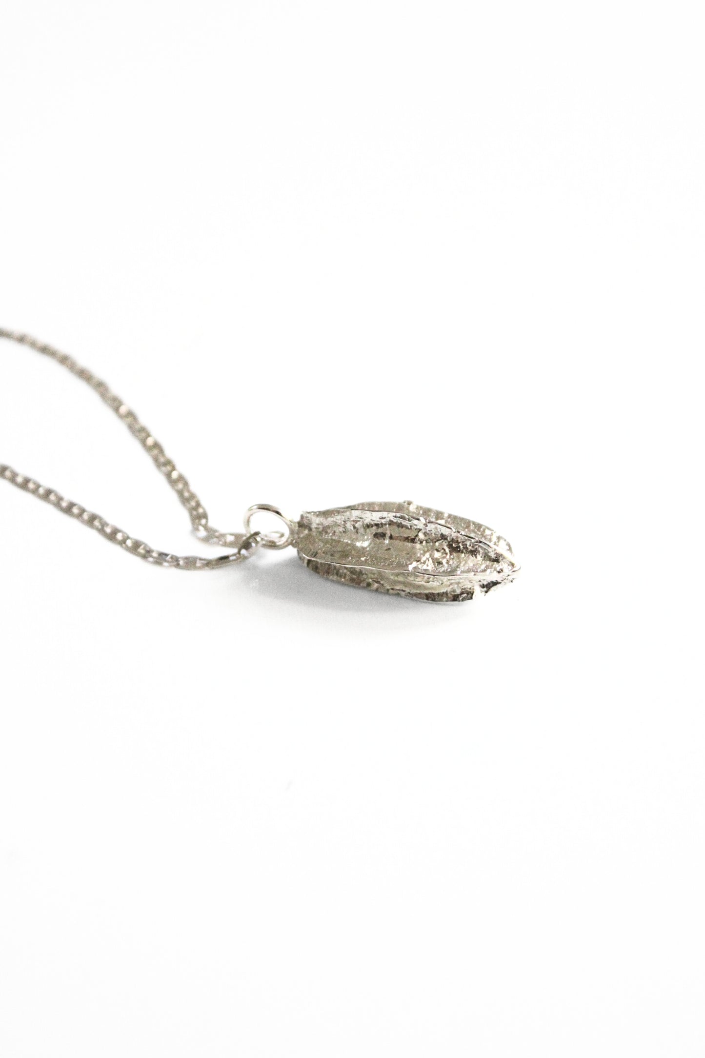 Pot Necklace Silver