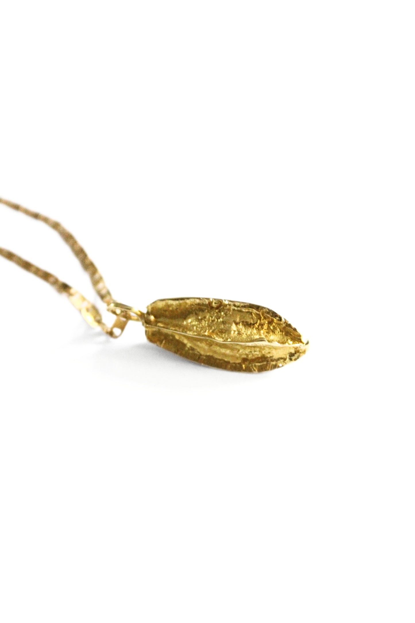 Pot Necklace Gold