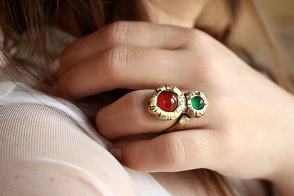 Eight Ring Gold