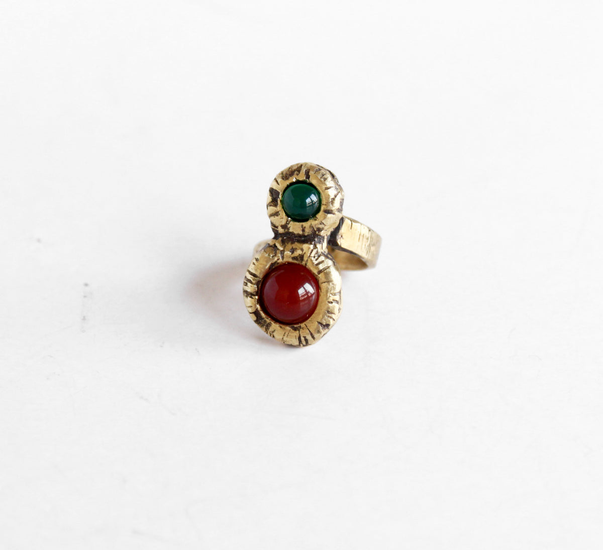 Eight Ring Gold