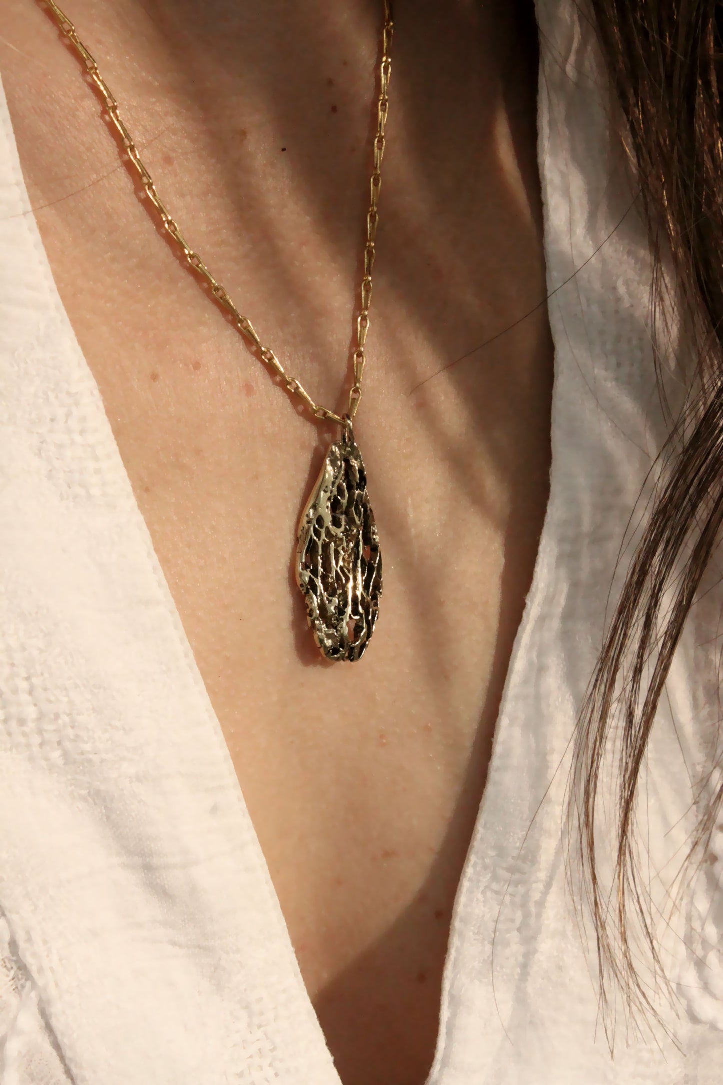 Feal Necklace Gold