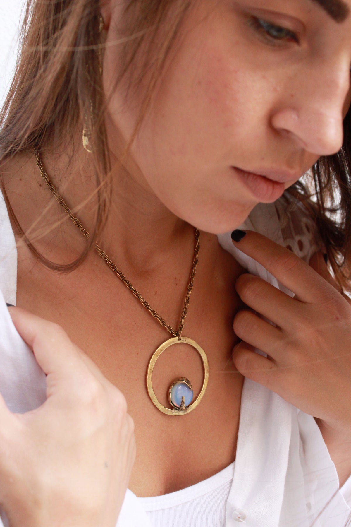 Iris Necklace Gold