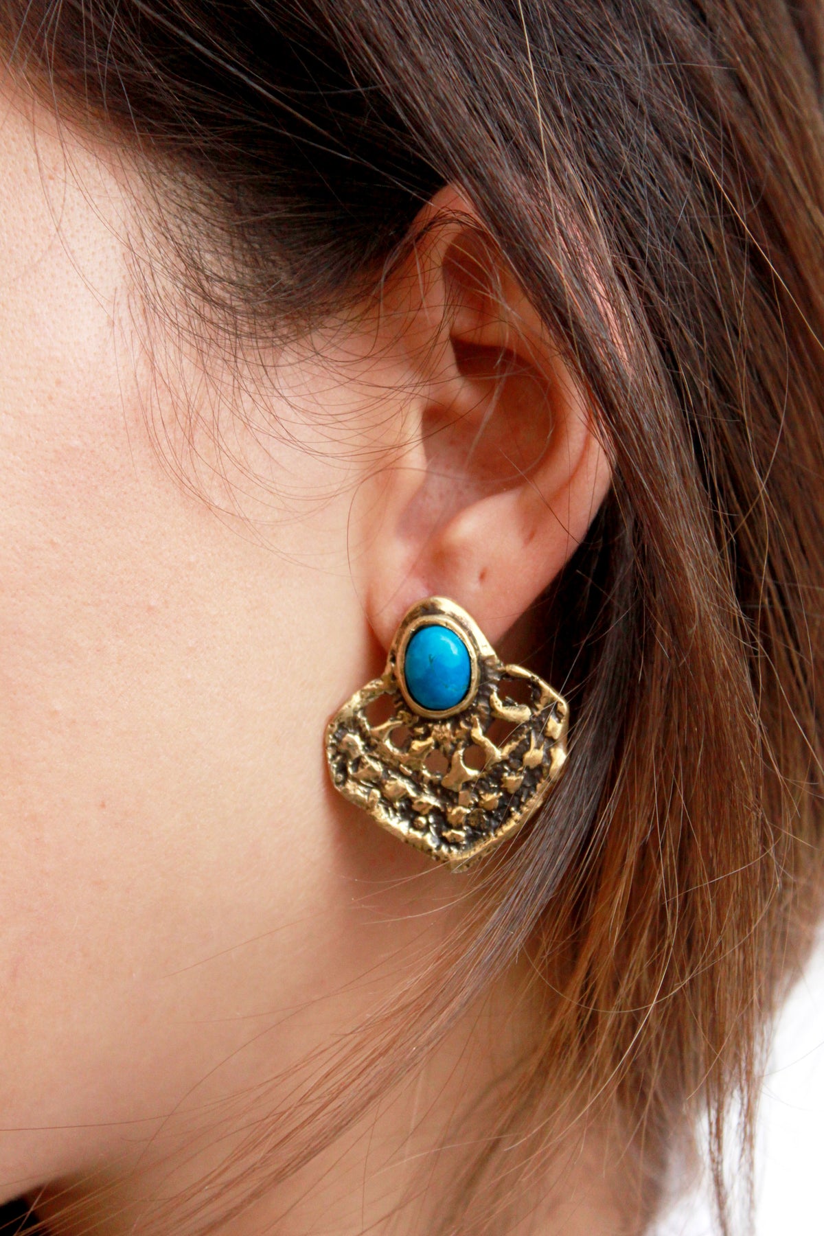 Ecal Earrings Gold