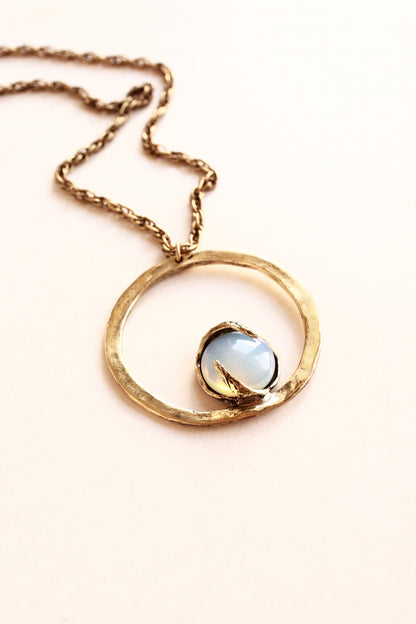 Iris Necklace Gold