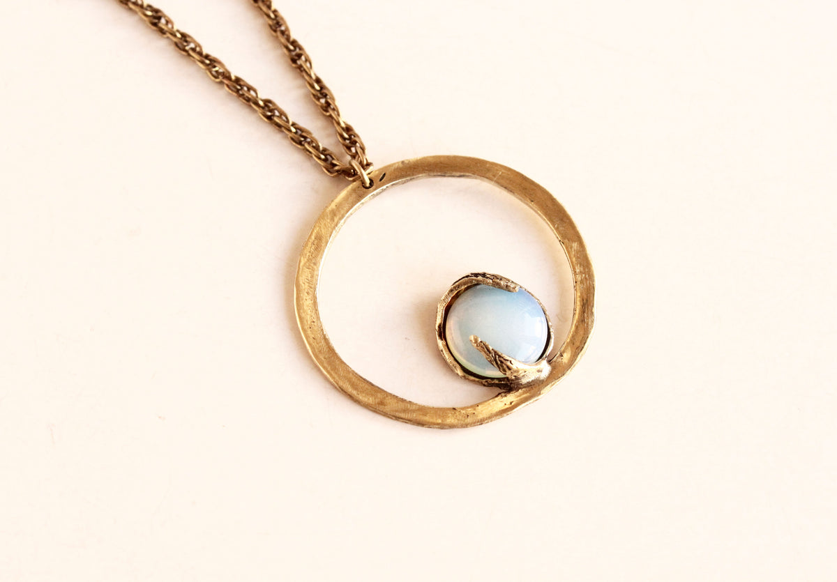 Iris Necklace Gold