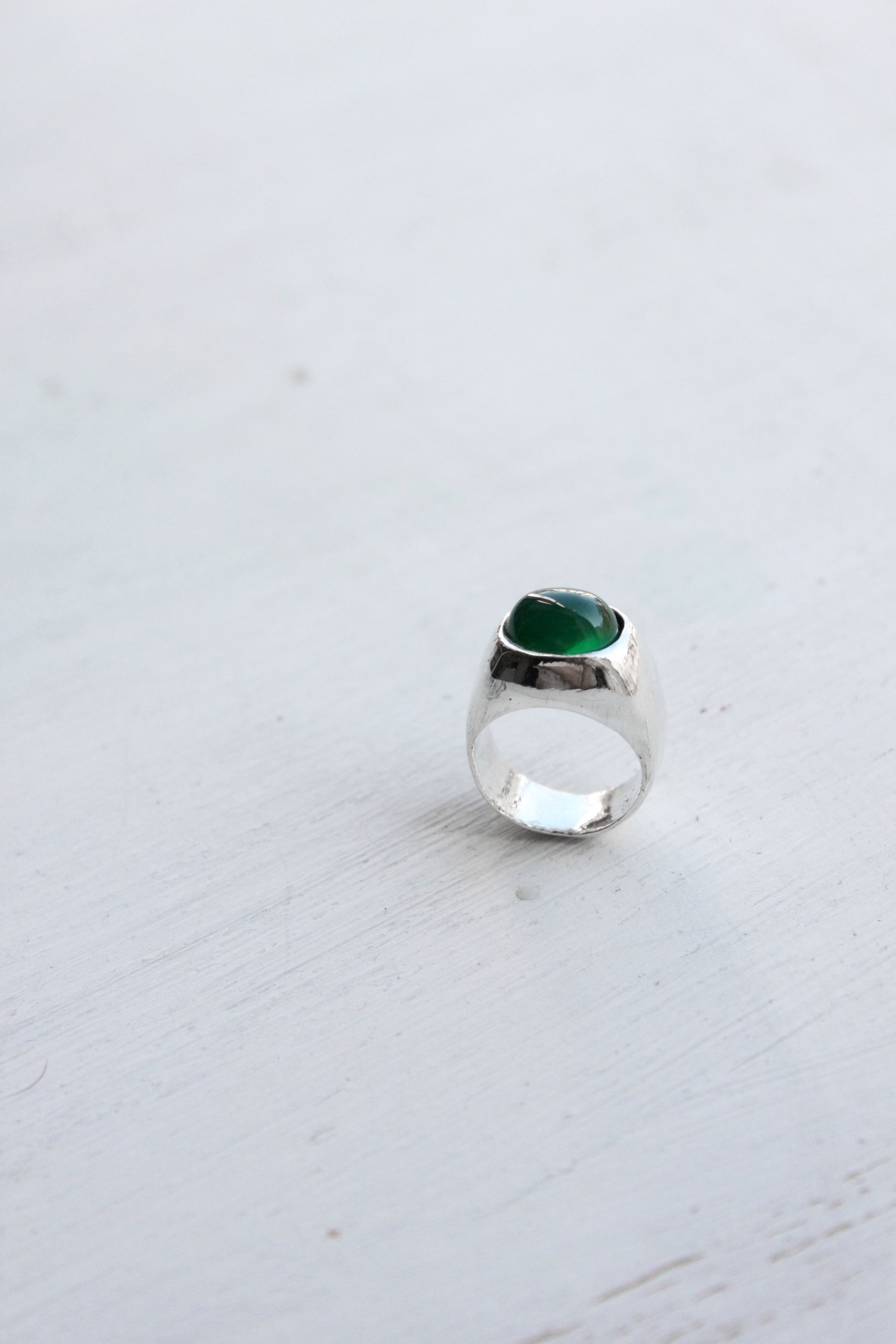Sterling silver chevalier ring with a green onyx crystal