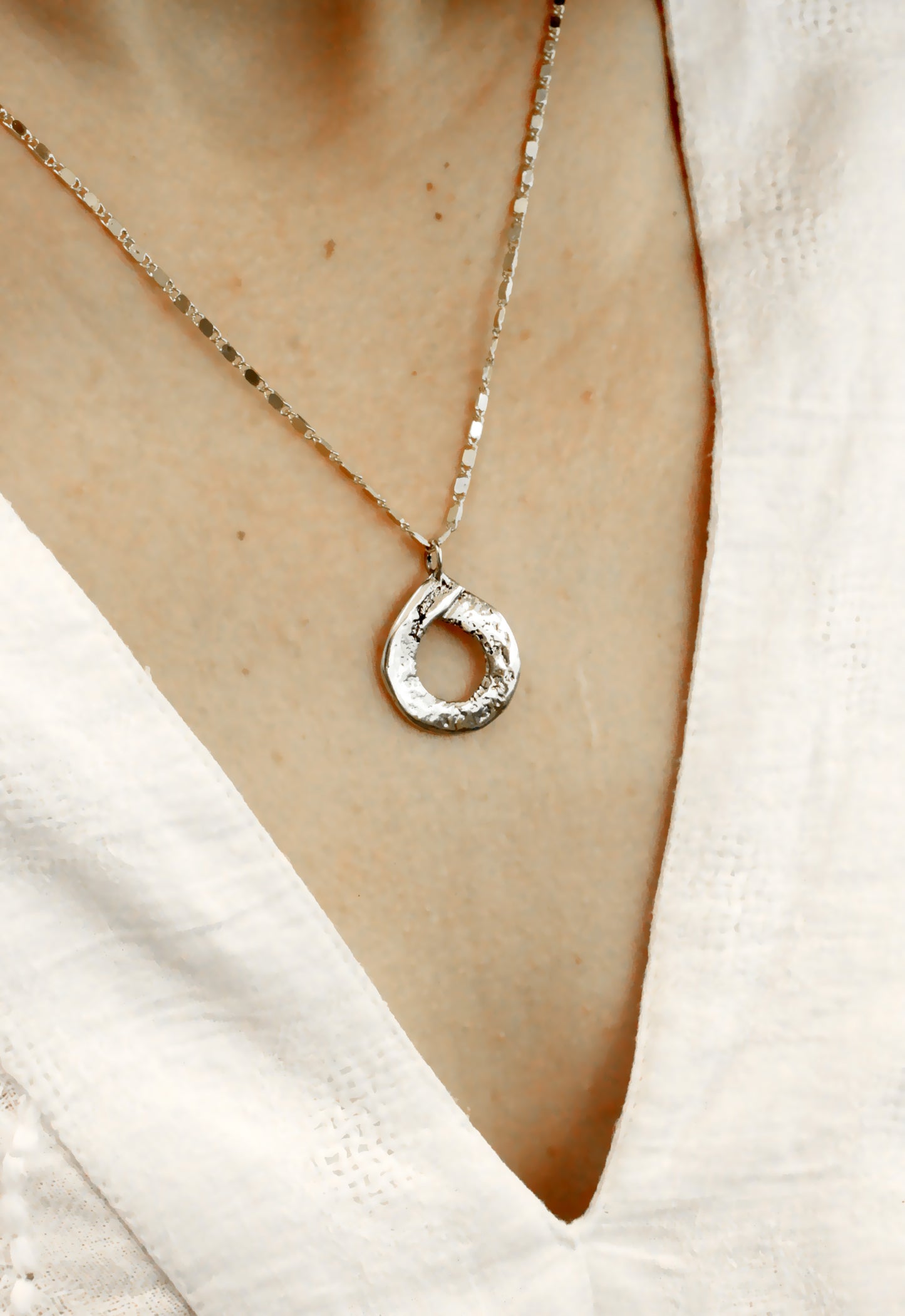 Cle Necklace Silver