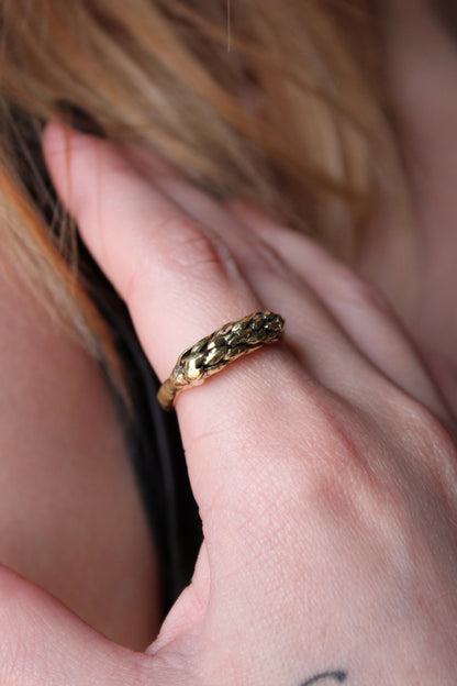 Lacrima Ring Gold