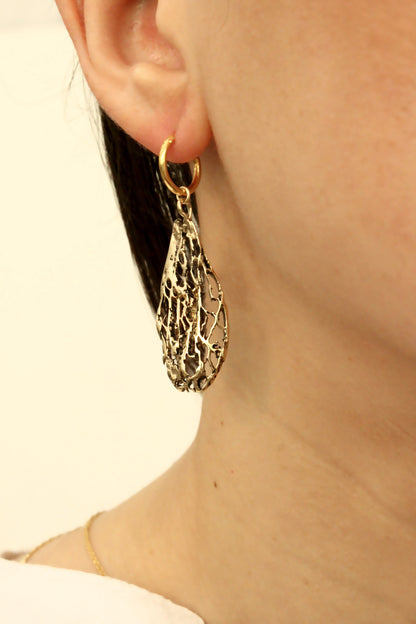 Feal Earrings Gold