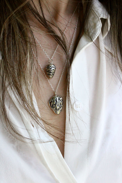 Vela Necklace Silver