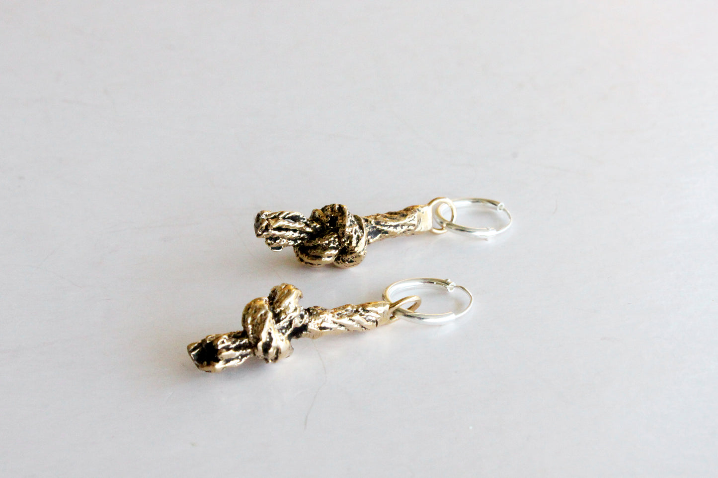 Anemi Earrings Gold