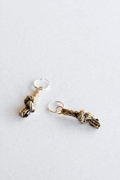 Anemi Earrings Gold