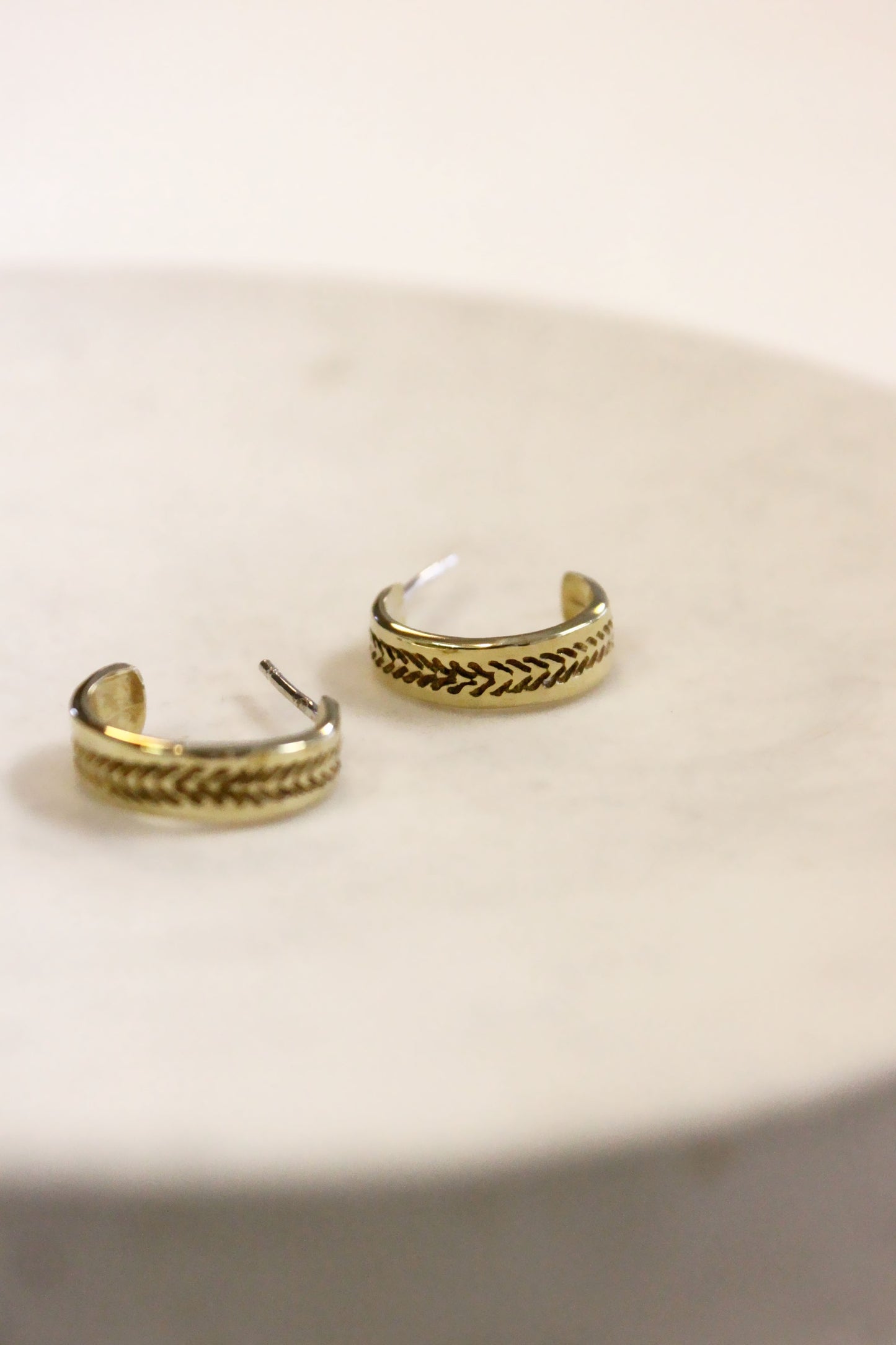 Arci Earrings Gold