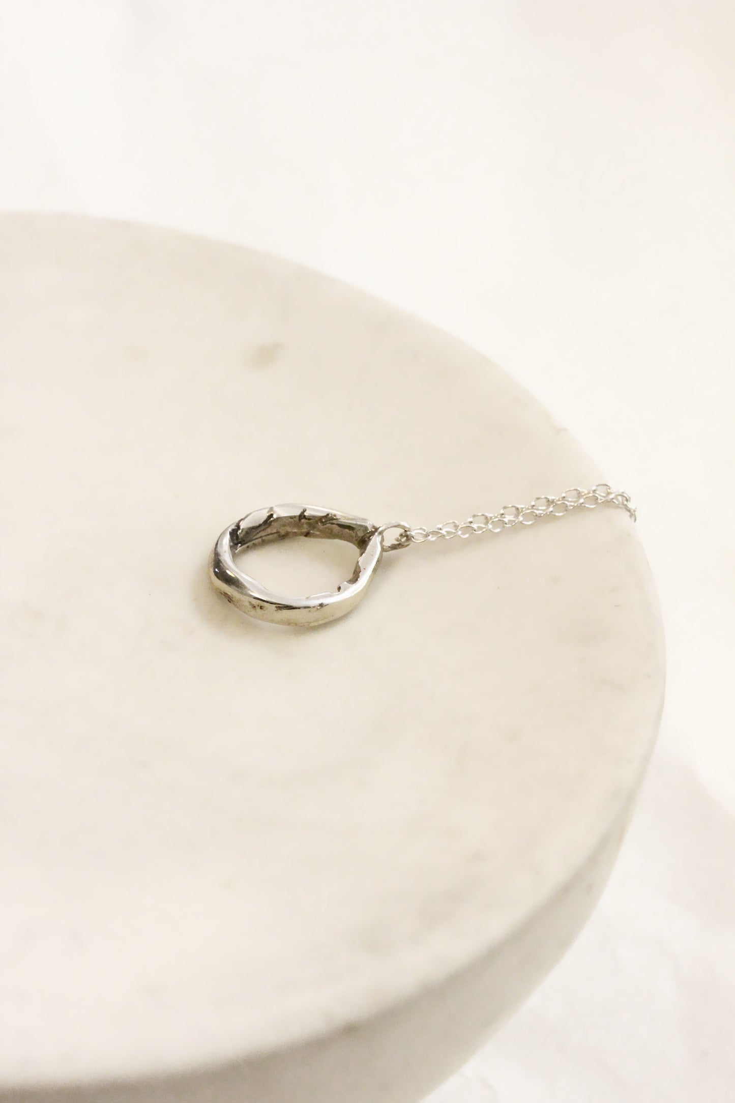 Giola Necklace Silver