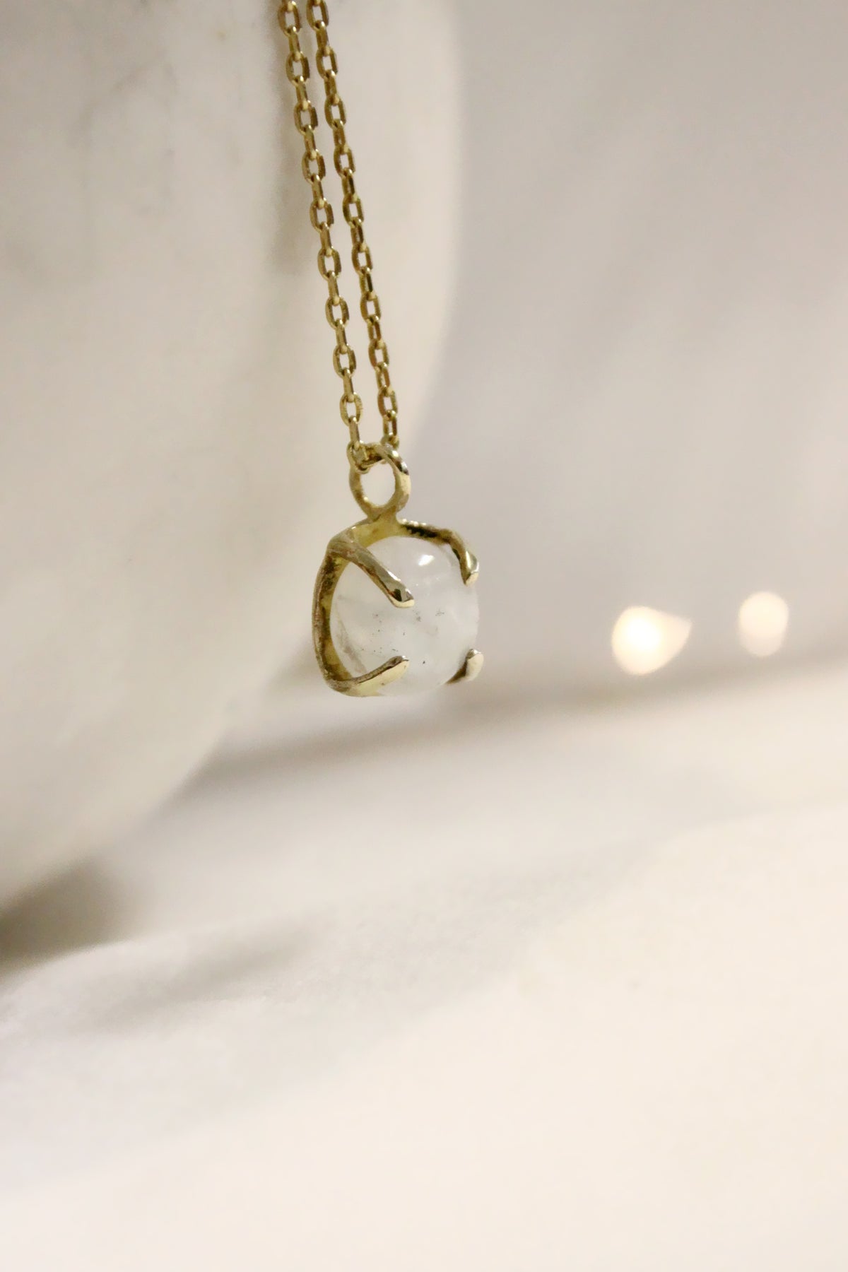 Siva Stone Necklace Gold