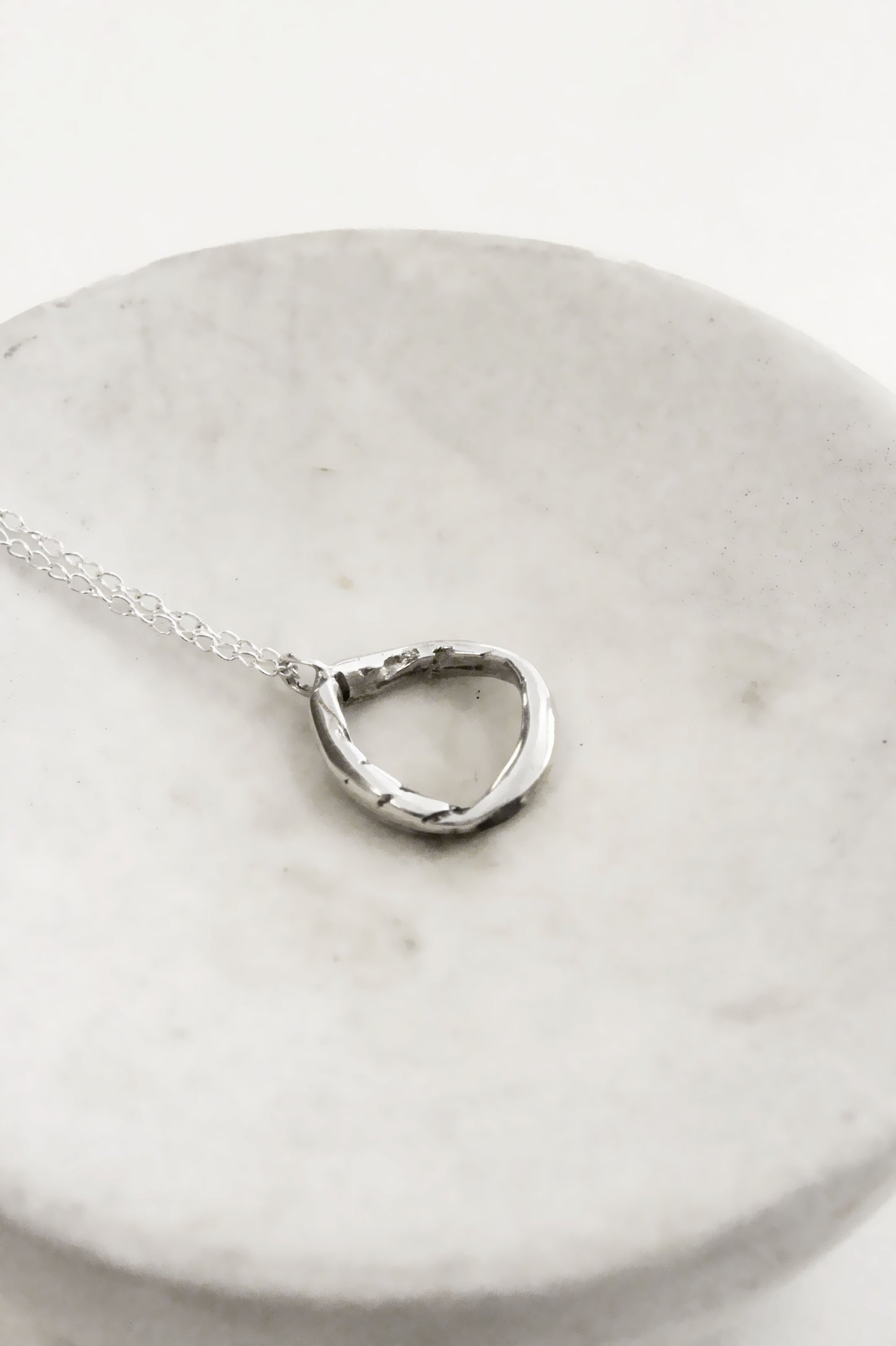 Giola Necklace Silver