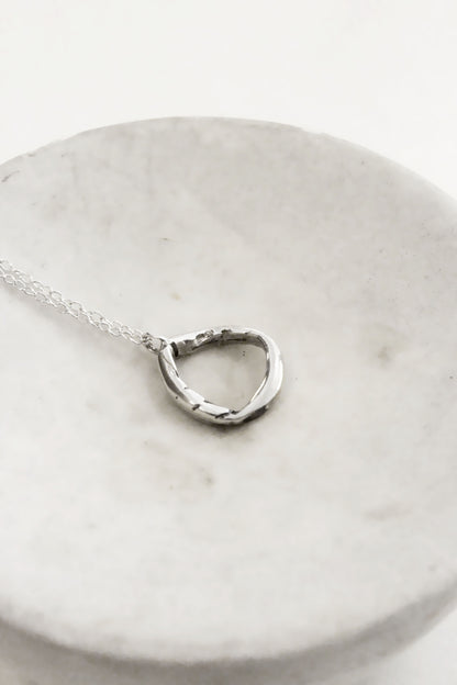 Giola Necklace Silver