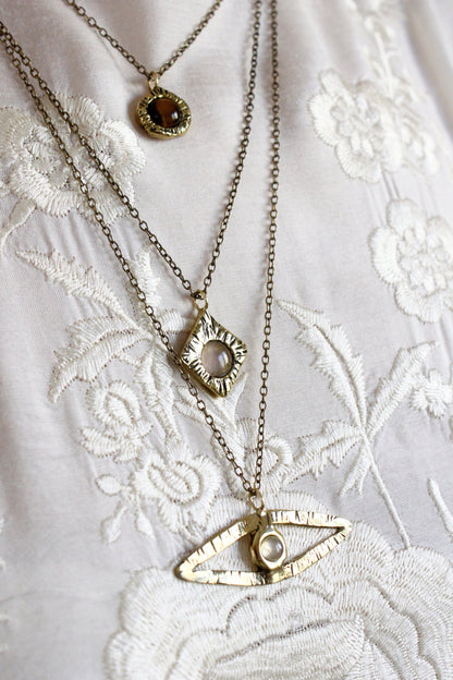 Crystals necklaces in bronze