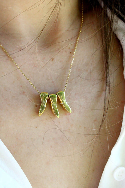 Cyno Point Necklace Gold
