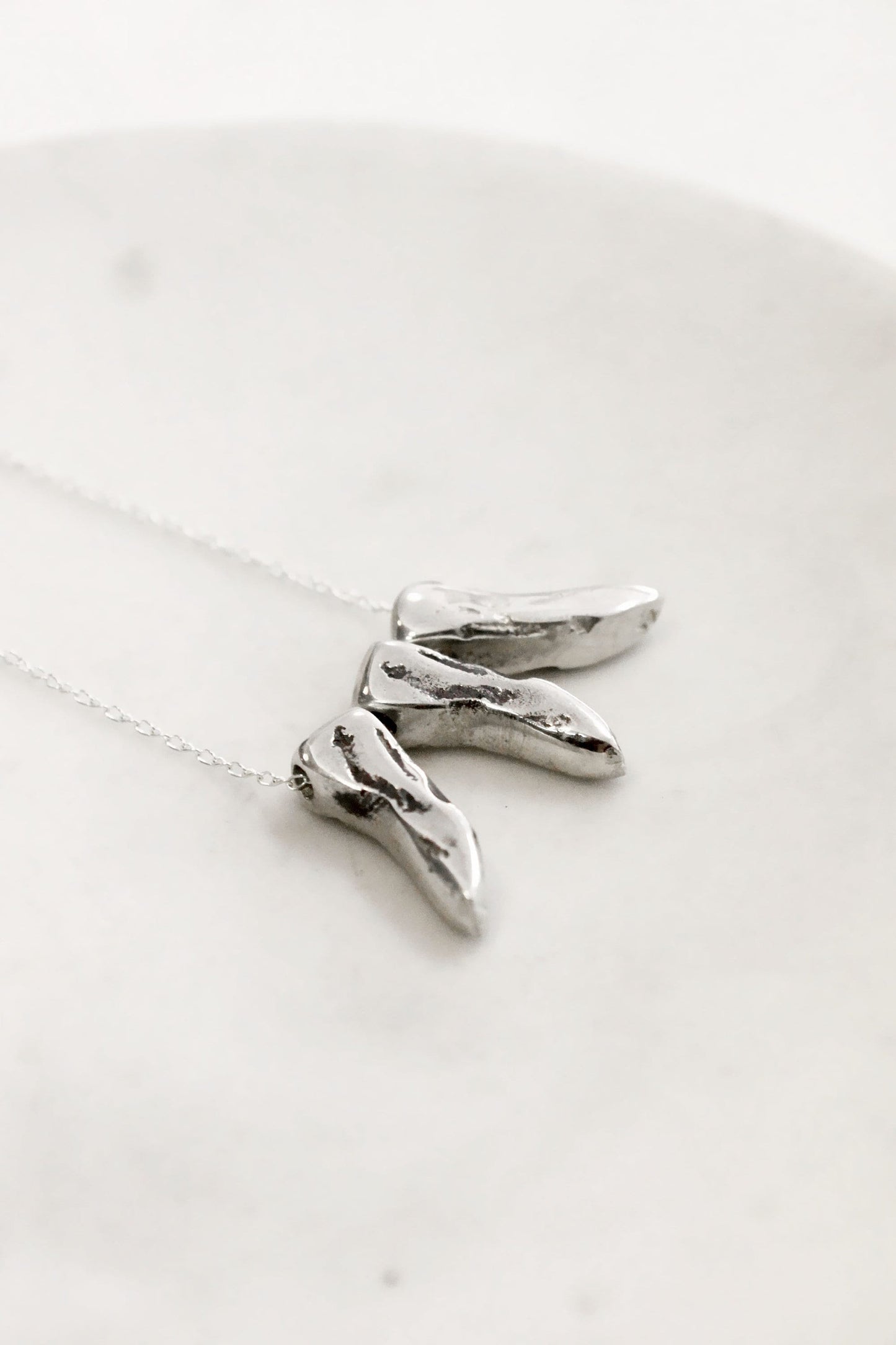 Cyno Point Necklace Silver