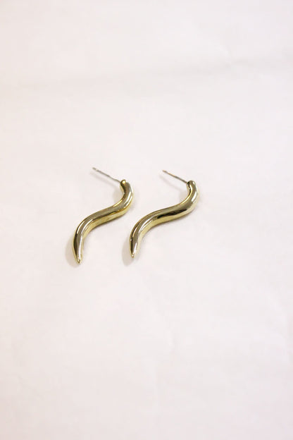 Silver minimal earrings 