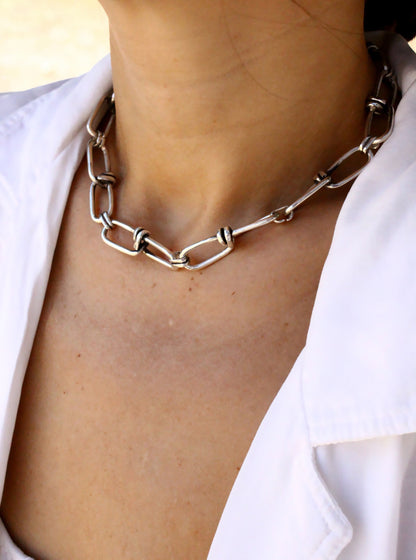Heavy silver chain necklace 