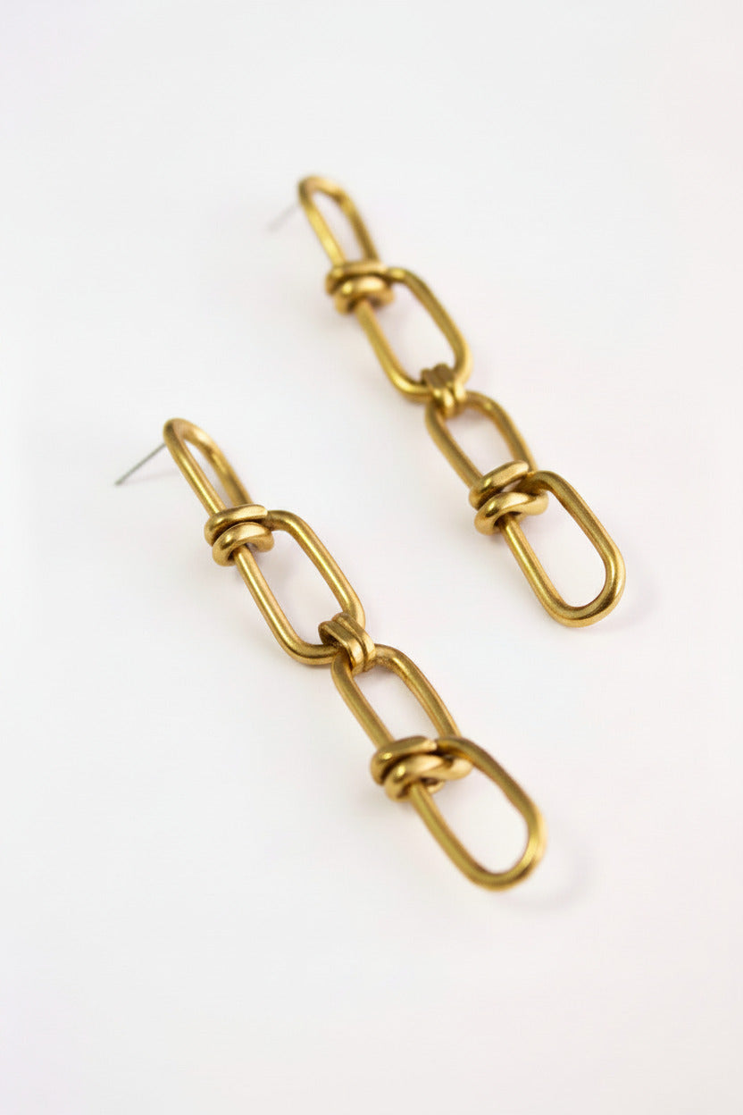 Gold chain link earrings 
