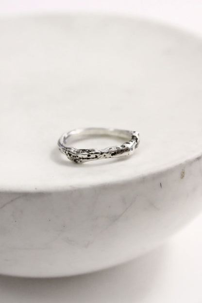 Silver minimal ring 